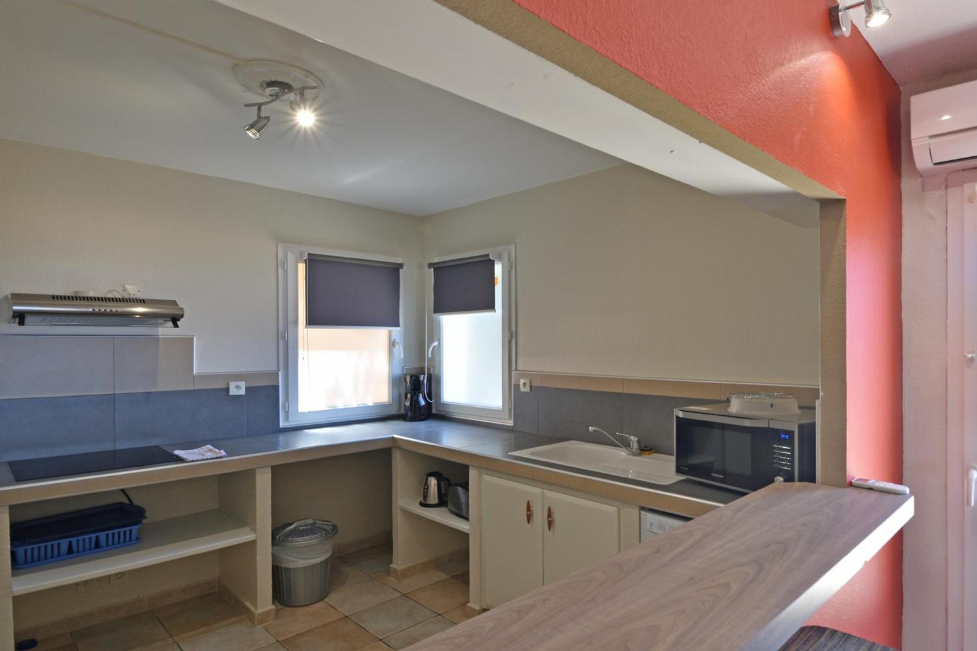 Calvi Appart Hotel Calvi (Corsica) Quarto foto