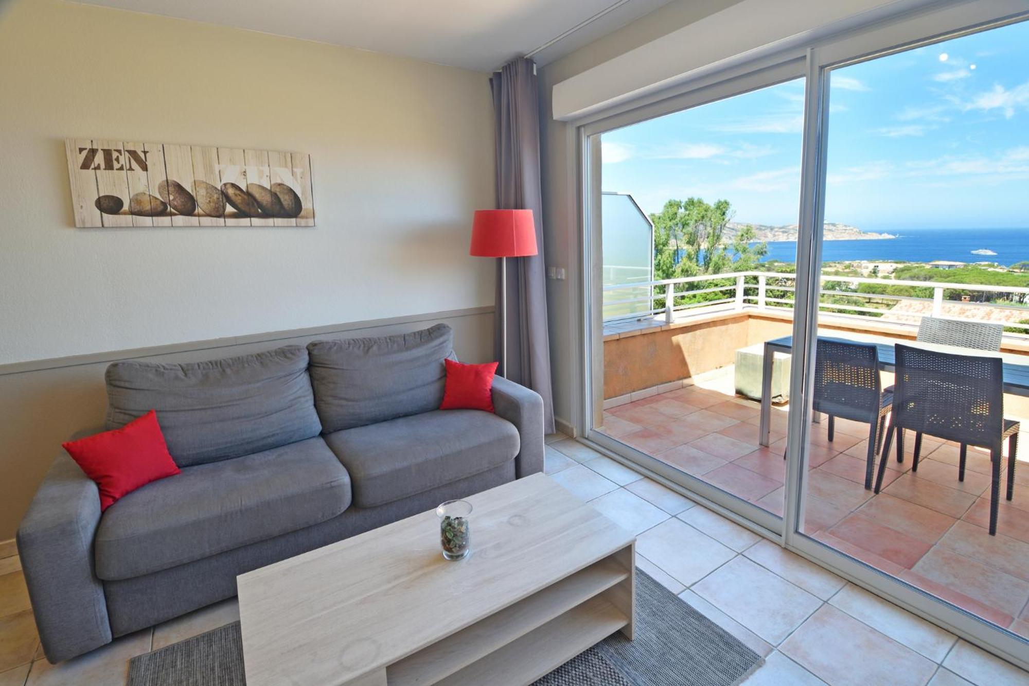 Calvi Appart Hotel Calvi (Corsica) Quarto foto