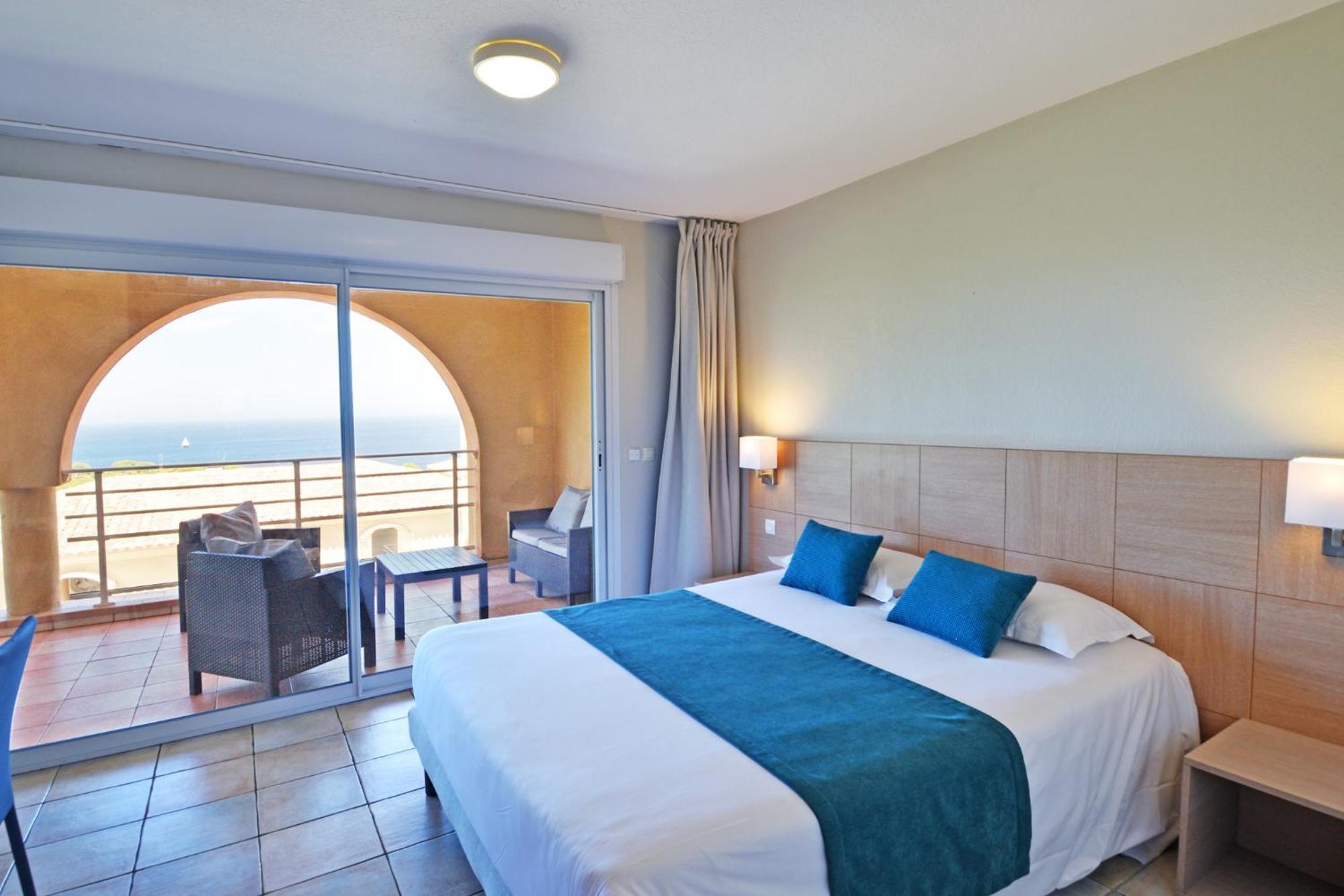 Calvi Appart Hotel Calvi (Corsica) Quarto foto